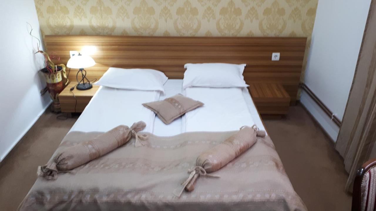 Hotel Alem SJJ Esterno foto