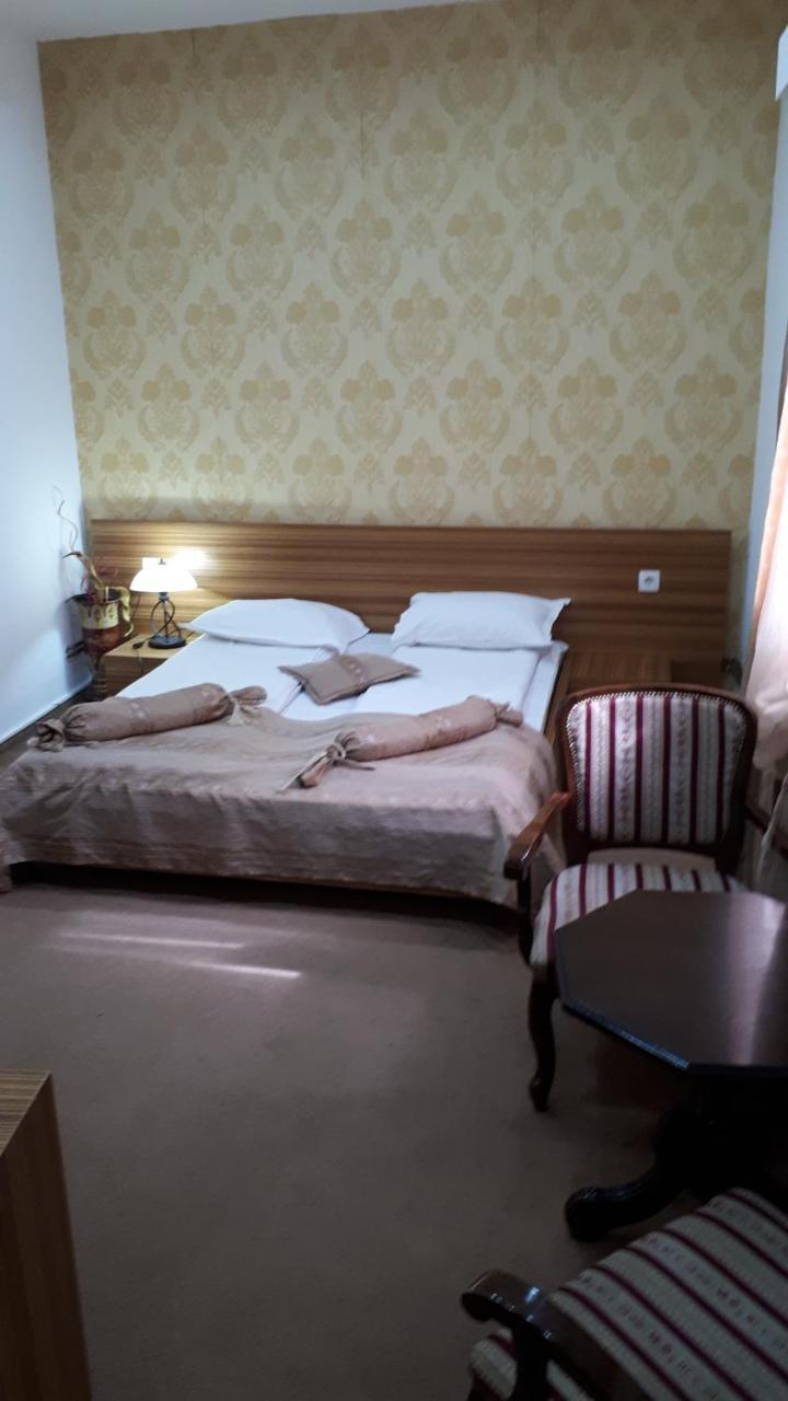 Hotel Alem SJJ Esterno foto