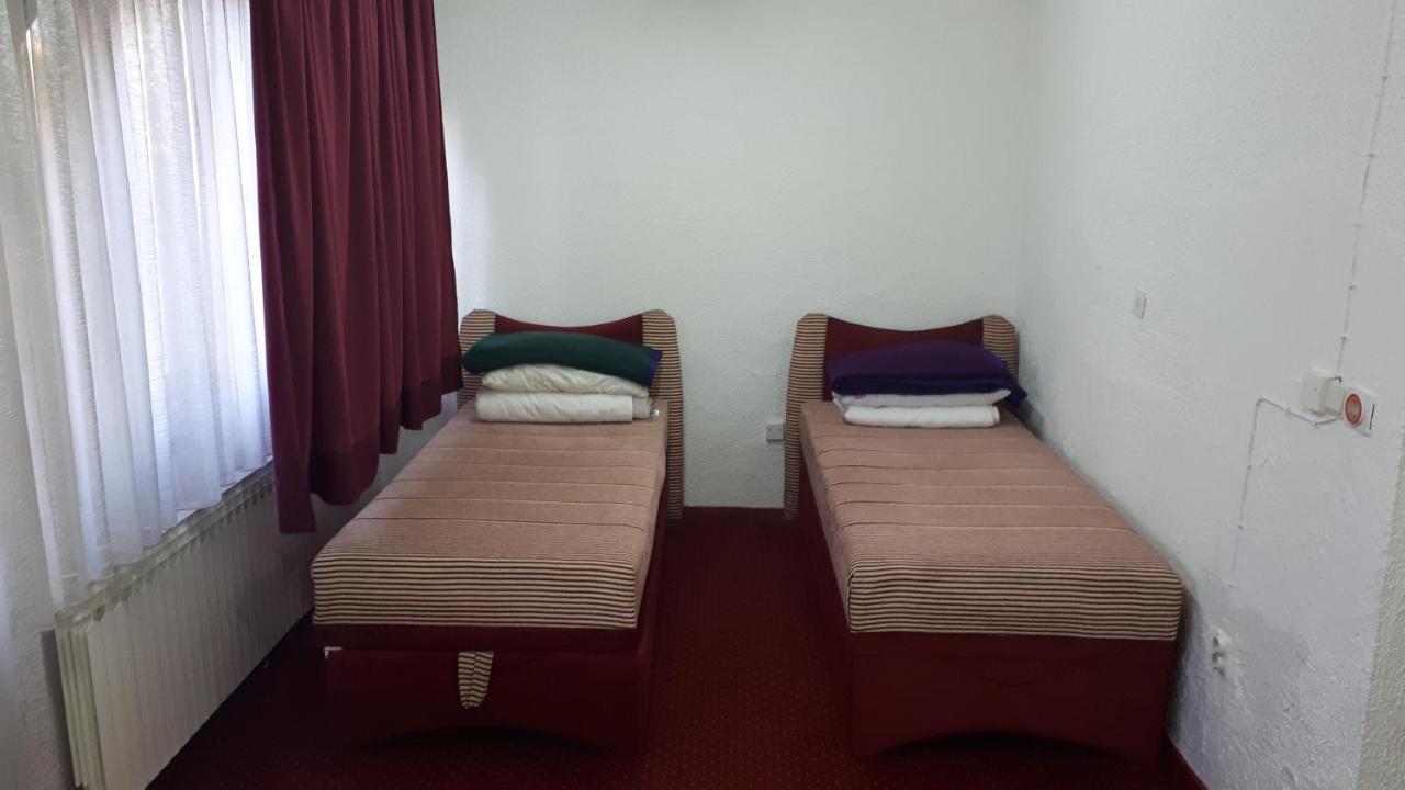 Hotel Alem SJJ Esterno foto